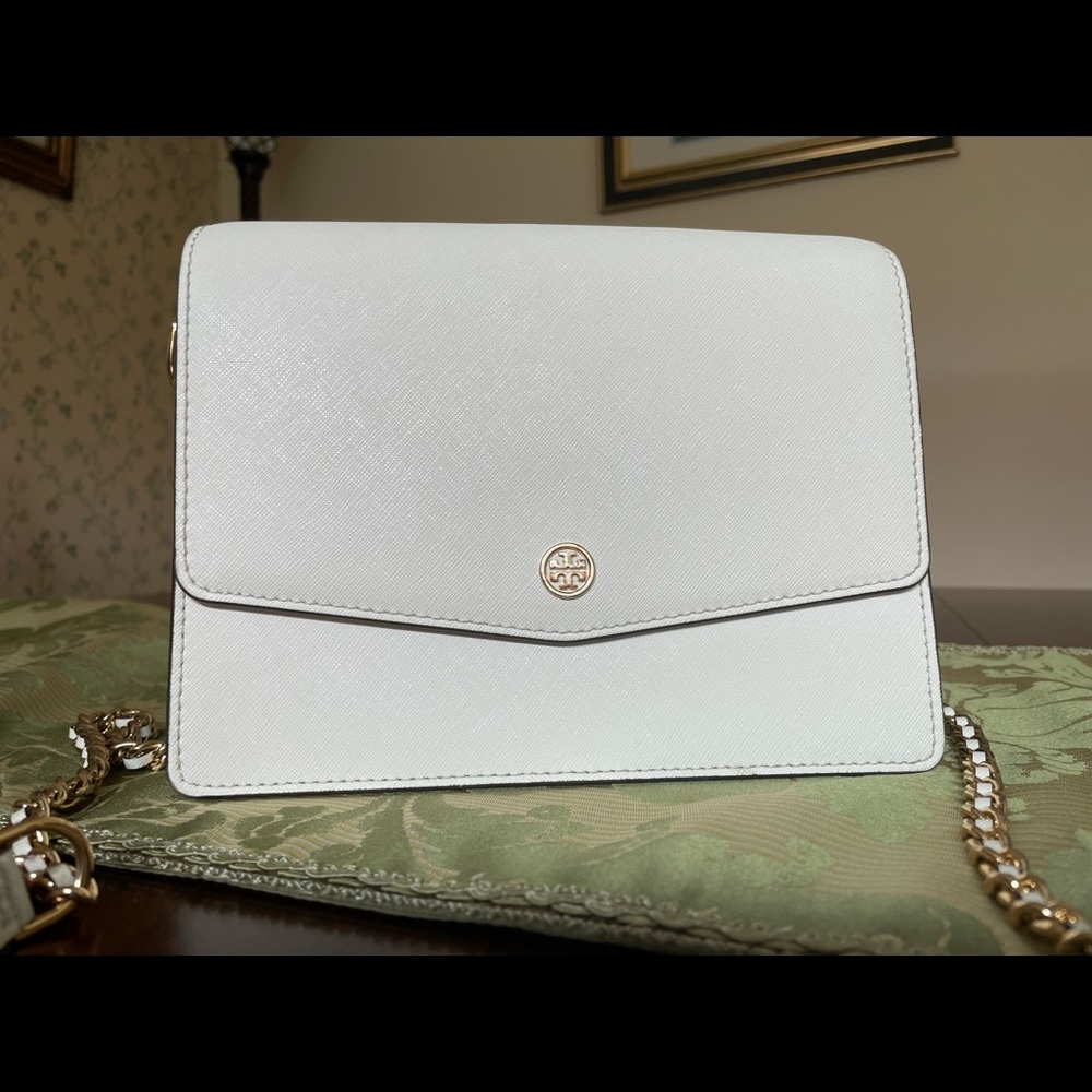 SOLD Tory Burch Robinson ShoulderBag Excellent